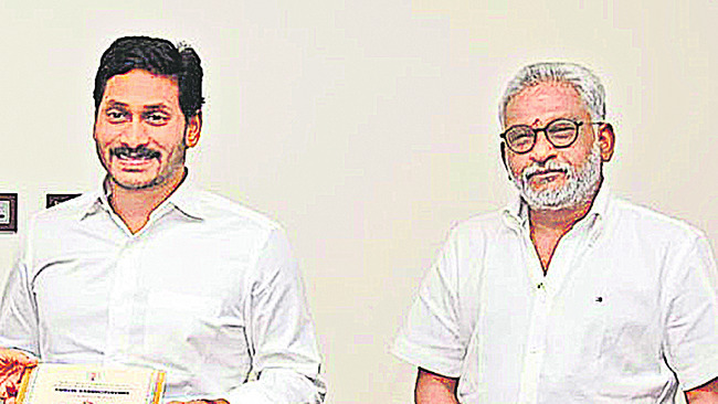 రైతులను ఆదుకోవడంలో కూటమి విఫలం
1
