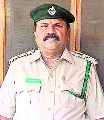 అభయారణ్యంలో అక్రమ పట్టుబడులు 3