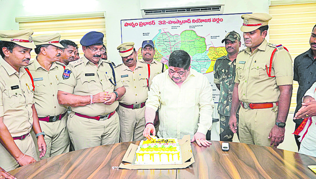 పాక్వి కవ్వింపు చర్యలు 1