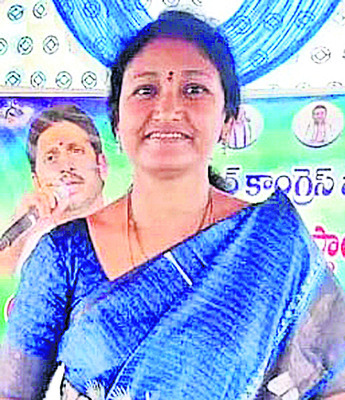 ప్రజా గొంతును నొక్కొద్దు  
2