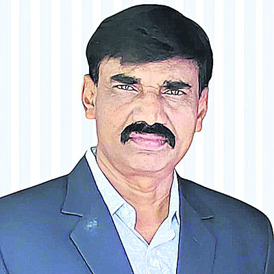 ప్రజాస్వామ్యానికి సంకెళ్లా?3