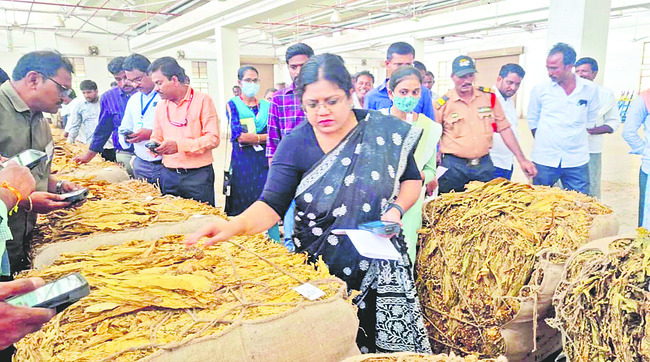 మీ కోసం 13వ తేదీకి మార్పు 
1