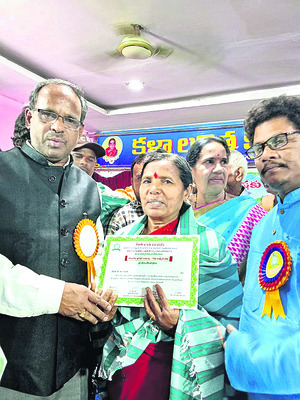 తాగునీటికి    సమస్యలు రావొద్దు 
2