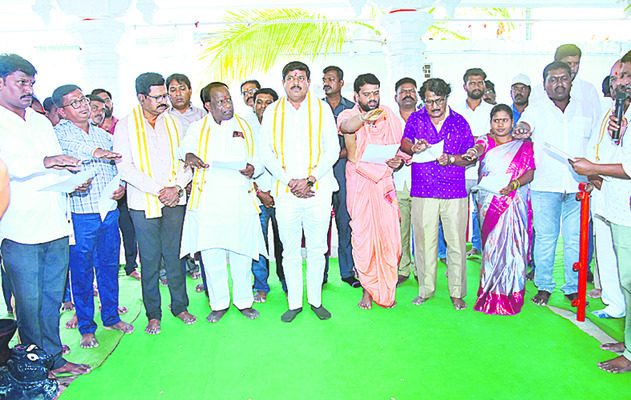 ఆలయాల అభివృద్ధికి ప్రణాళిక సిద్ధం చేయండి 1