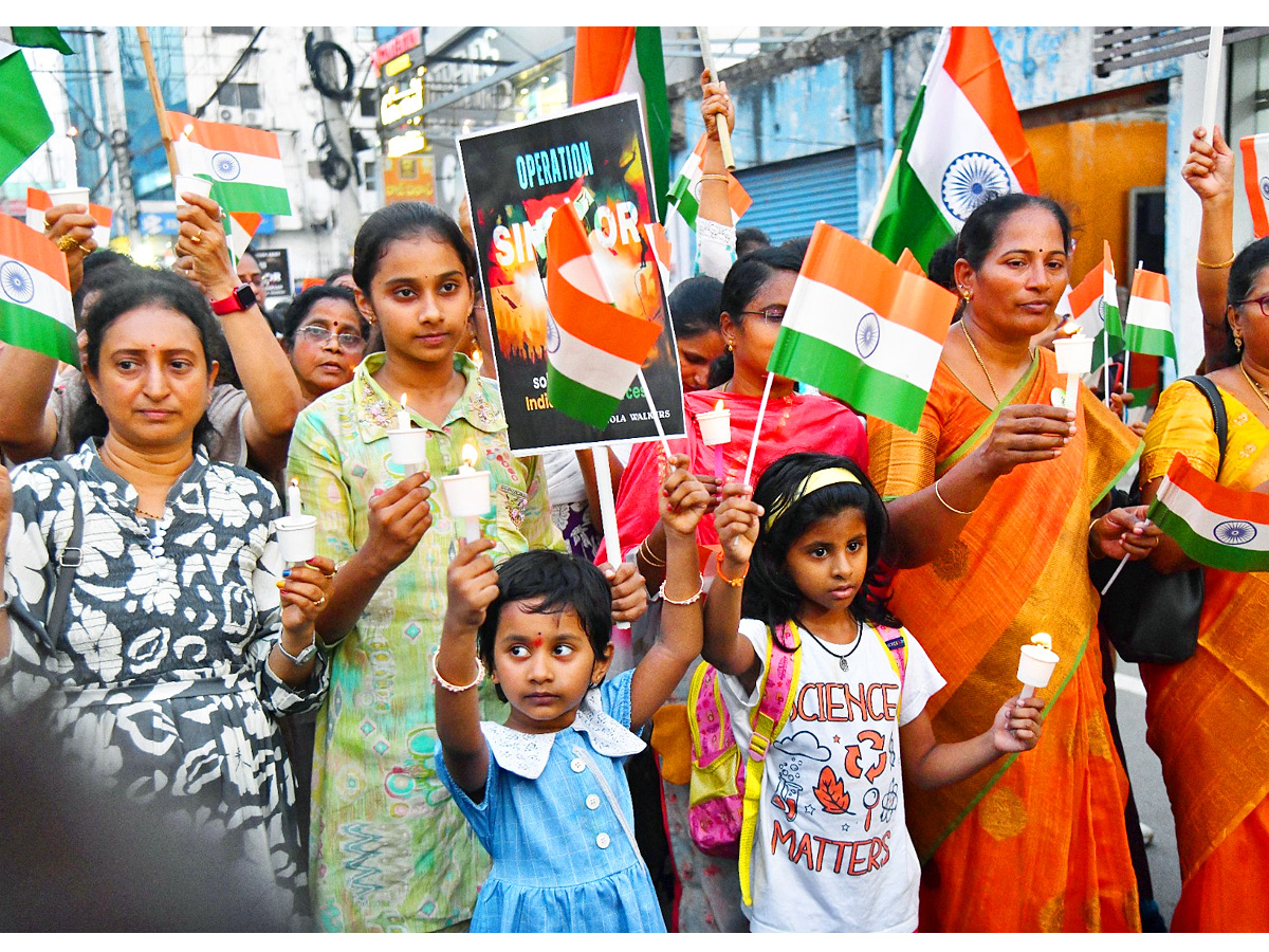 Candle light support of the Indian Army in Vijayawada Photos4