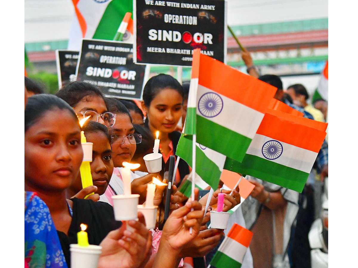 Candle light support of the Indian Army in Vijayawada Photos8