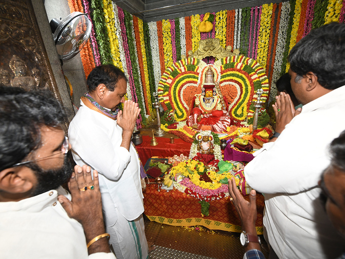 Devotees : Tirupati Gangamma Jatara Festival Photos1
