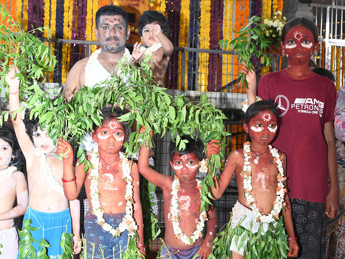 Devotees : Tirupati Gangamma Jatara Festival Photos12