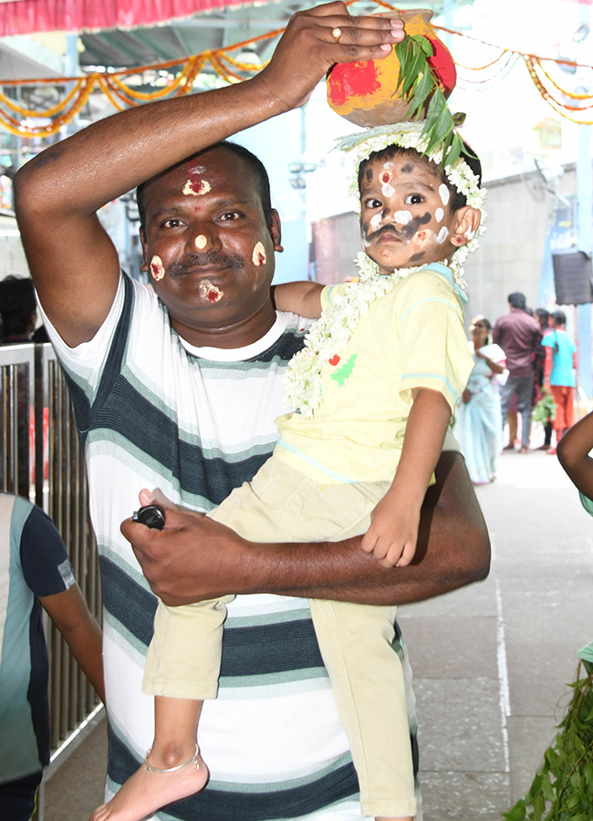 Devotees : Tirupati Gangamma Jatara Festival Photos21