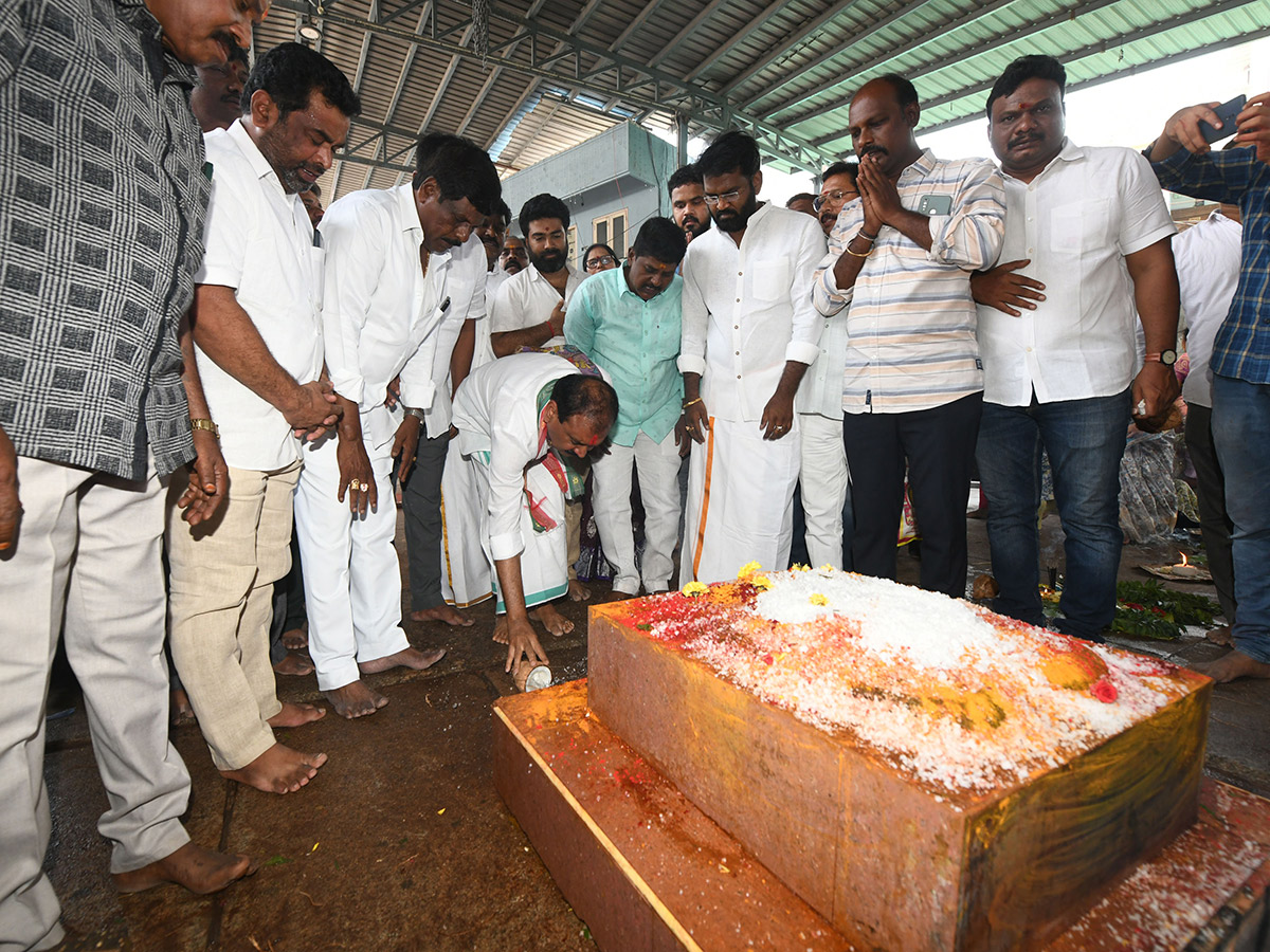 Devotees : Tirupati Gangamma Jatara Festival Photos9