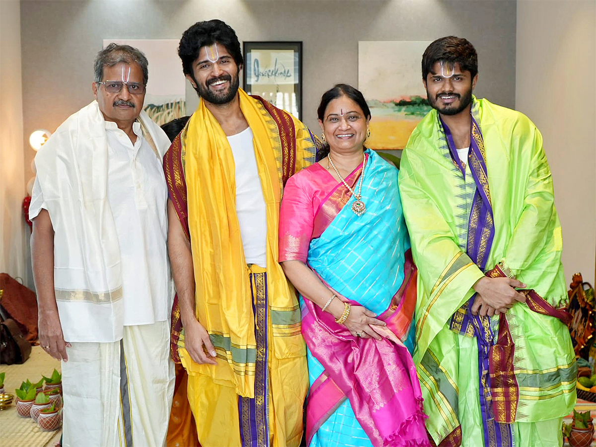 Vijay Deverakonda Birthday Special Photos 14