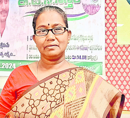 తమ్ముళ్ల వాగ్వాదం
3