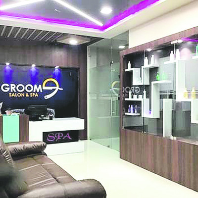 అలా స్పాగిపోతున్నారు..!1