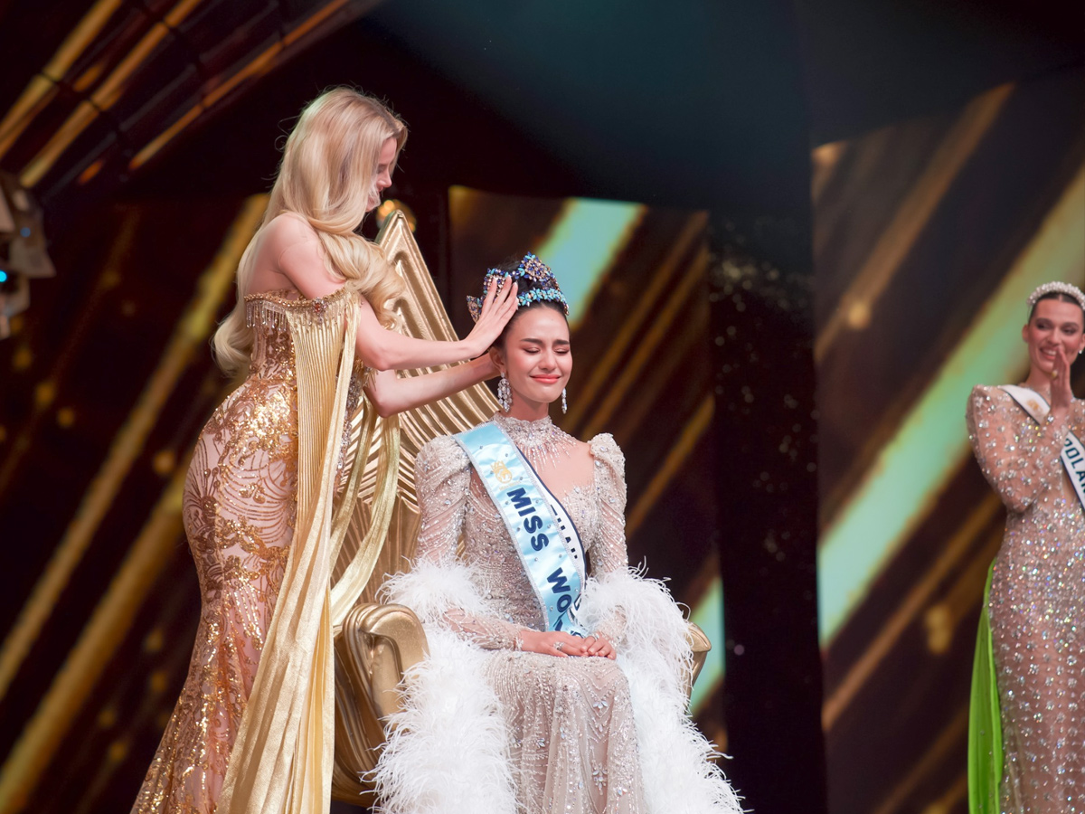 72nd Miss World 2025 Grand Final in Hyderabad Photos15