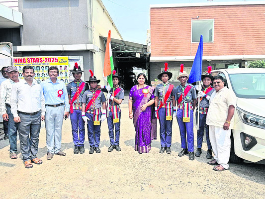 షైనింగ్ స్టార్ పట్టం 2