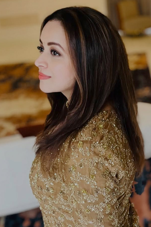 Actress Bhavana Shares Latest pictures On SOcial Media 2