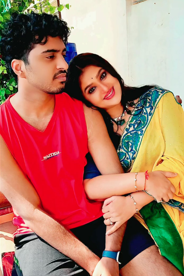 Bigg Boss Season 5 Shailaja Priya Shares Inspiring Wishes To Son Birthday On Social Media8