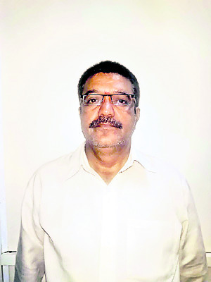 మూడు నెలల రేషన్‌ కోసం మూడు రోజులు లైన్‌లో!2