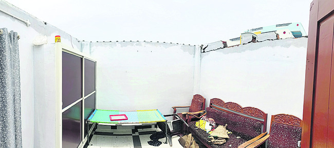 హస్తం.. ఫోకస్1