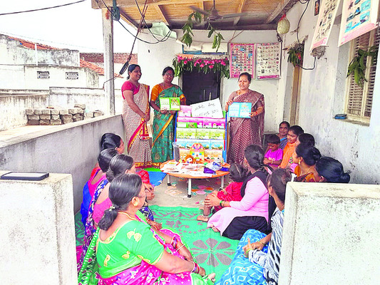 ప్రభుత్వ ఆస్పత్రుల్లో ప్రసవాలు అయ్యేలా చూడాలి
2
