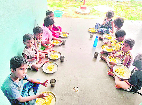 అంగన్వాడీల్లో ఎగ్ బిర్యానీ ఘుమఘుమలు1