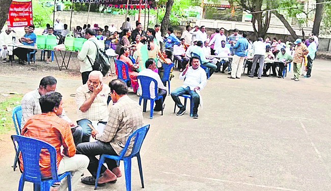 ఫలించిన గురువుల పోరాటం 1