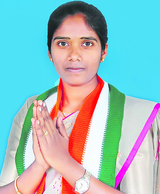 డీసీసీ మహిళా కాంగ్రెస్ ఉపాధ్యక్షురాలిగా వనజ3