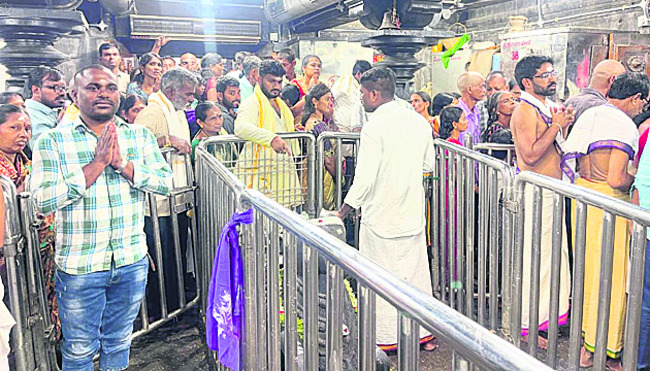 ఆది దేవునికి అభిషేకాలు1