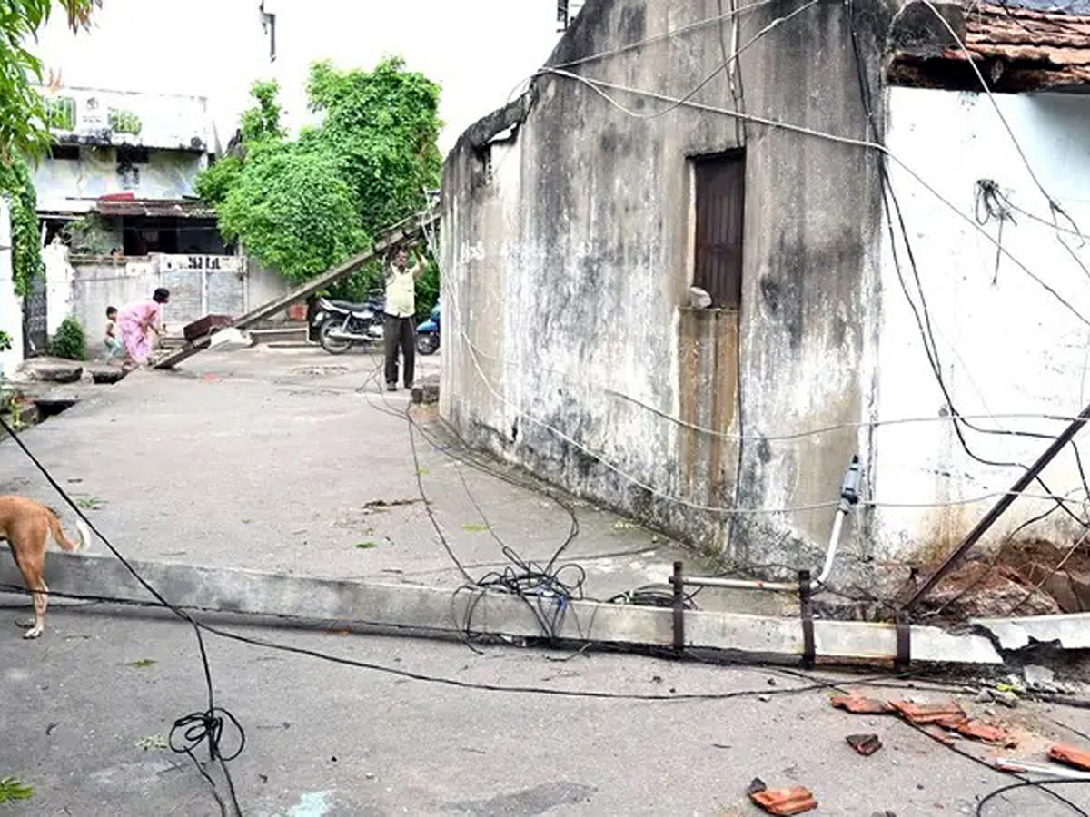Heavy Hail Storm Rain Lashes In Nizamabad 10