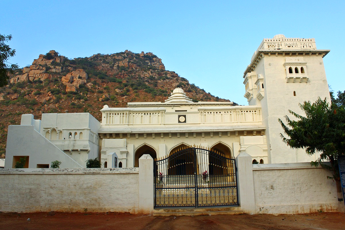 Penukonda is situated in Anantapur district of Andhra Pradesh5
