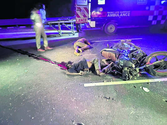 ఫలించని గురువుల నిరీక్షణ 1