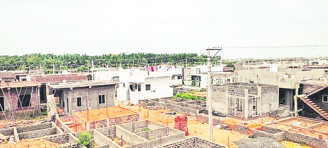 గ్రామాలలో సమగ్రాభివృద్ధి
2