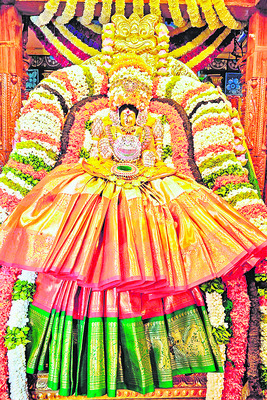పరిపూర్ణం.. తెప్పోత్సవం1