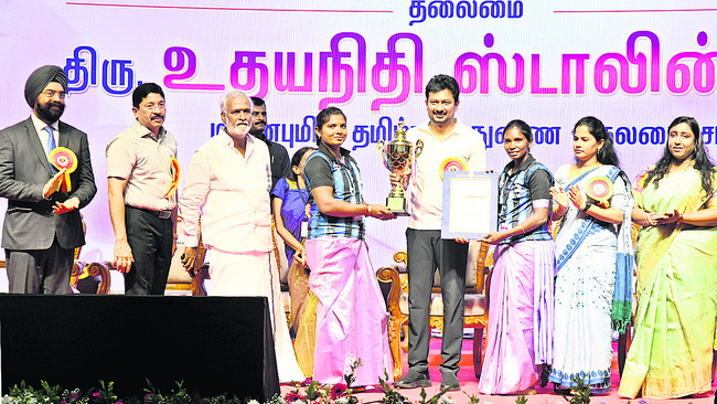 స్వయం సహాయక చిహ్నంగా ‘మధి’ 1