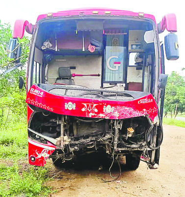 సాగర్ రోడ్డుపై ఘోర ప్రమాదం2