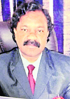 రోజు 13 కిలోమీటర్లు నడిచి వెళ్లే వాడిని.. 1