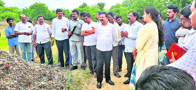 రౌడీ షీటర్లపై ప్రత్యేక నిఘా
1