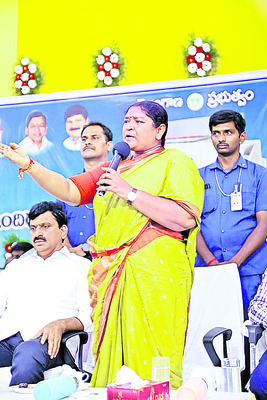 పేదల సంక్షేమమే ప్రభుత్వ లక్ష్యం2