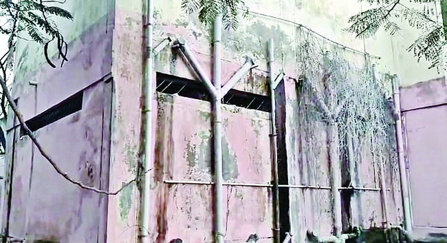 Model School Buliding Condition2