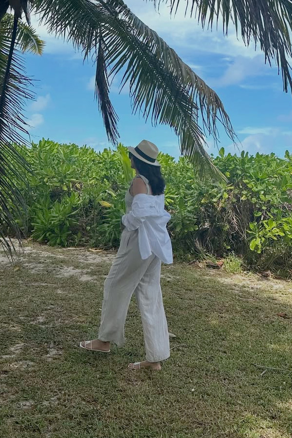 Actress Ritu Varma enjoying maldives vacation Photos5