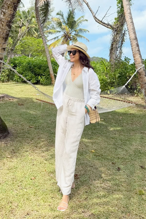 Actress Ritu Varma enjoying maldives vacation Photos8