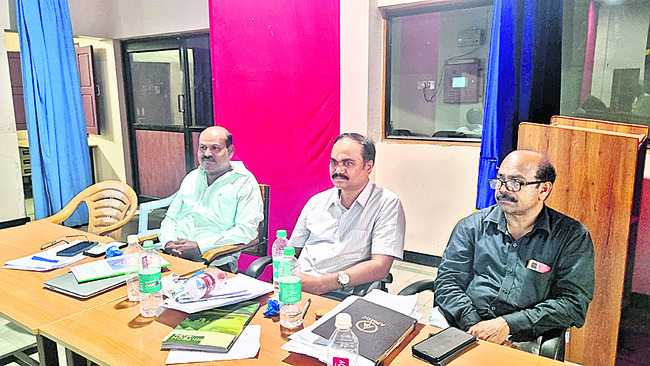 తెల్లవార్లూ టీచర్ల కౌన్సెలింగ్ 1