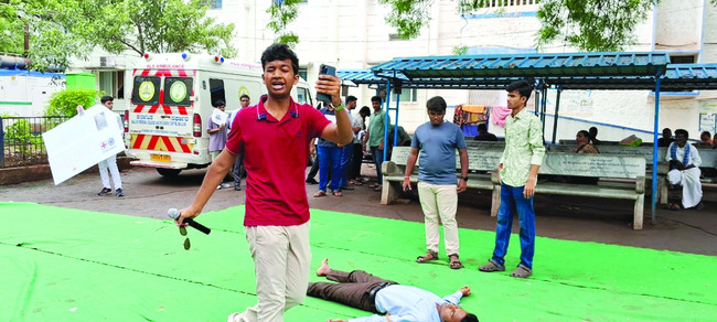 సకాలంలో చికిత్సతో ప్రాణరక్షణ సాధ్యం 1