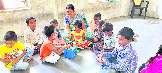 బడి గంటలు మోగిన వేళ..3