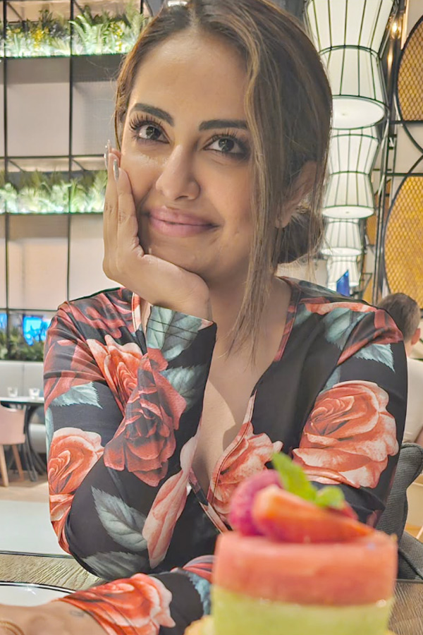 Avika Gor Engaged To Boyfriend Milind Chandwani Photos14