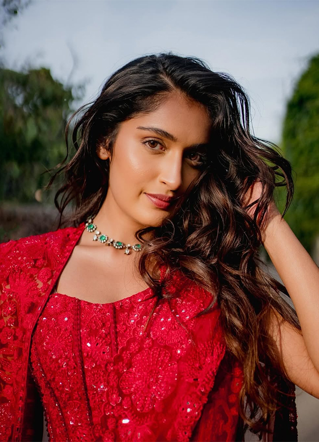 Indian digital content creator and Actress Niharika NM Photos14