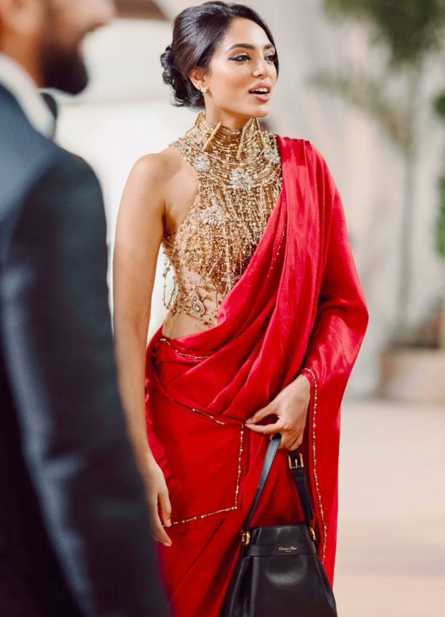 Sobhita Dhulipala and Naga Chaitanya stuns at Akhil-Zainab reception2