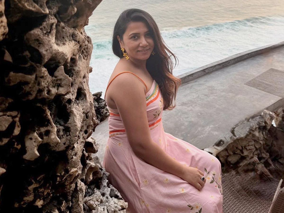 Director Sukumar And His wife Thabitha celebrating Their 16th wedding Anniversary Photos3