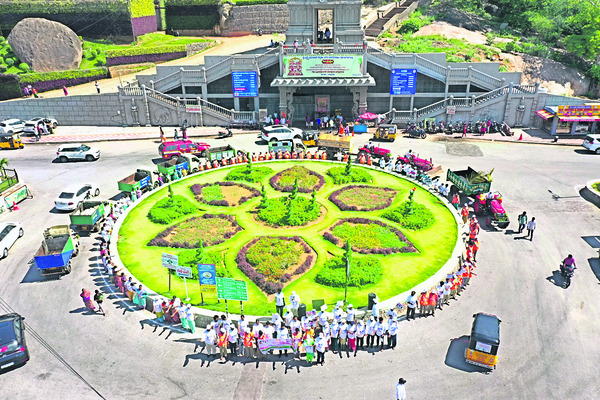 యాదగిరికొండ సర్కిళ్లకు దేవుళ్ల పేర్లు1