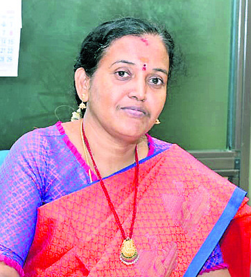 డీఎస్సీ పరీక్షకు 127 మంది గైర్హాజరు 1